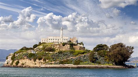 Archeologists uncover military structures buried beneath Alcatraz - Strange Sounds