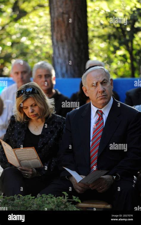 Benjamin netanyahu and brother hi-res stock photography and images - Alamy