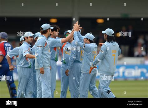 Indian team celebrating Stock Photo - Alamy