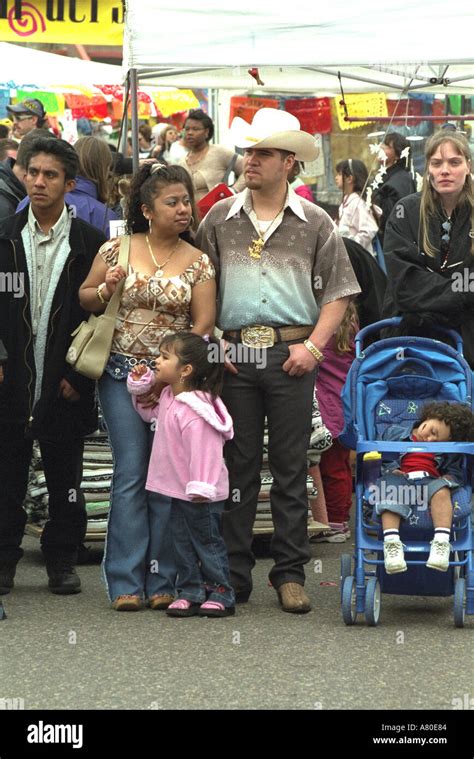 Culturally diverse family hi-res stock photography and images - Alamy