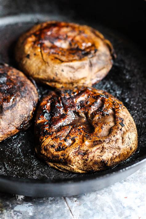 Grilled Portobello Mushroom Tacos (vegan) – Emilie Eats