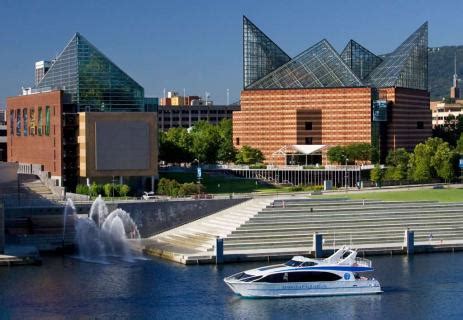 Tennessee Aquarium, Chattanooga | Ticket Price | Timings | Address ...