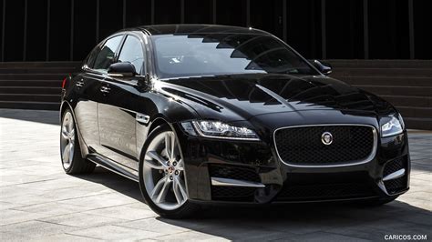 2016 Jaguar XF 20d Diesel R-Sport (Color: Ultimate Black) - Front | Caricos