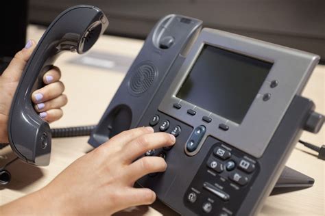 Learn why VoIP Phone System is globally popular as Business Phone System in 2021 | Voip phone ...