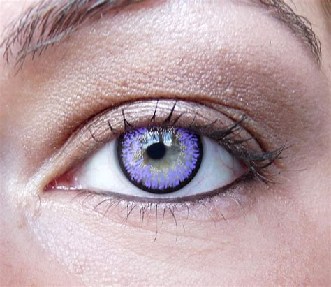 Violet Eyes - A Rare Phenomenon