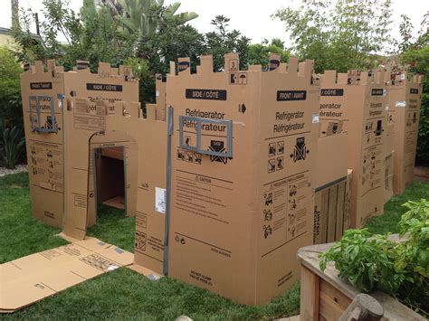 5 Cool Forts to Make With Your Kids • The Lake Country Mom | Funny ...