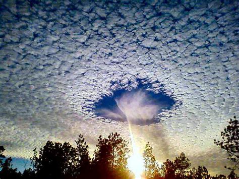 World's Most Amazing, Crazy & Rare Natural Phenomena You Won't Believe ...