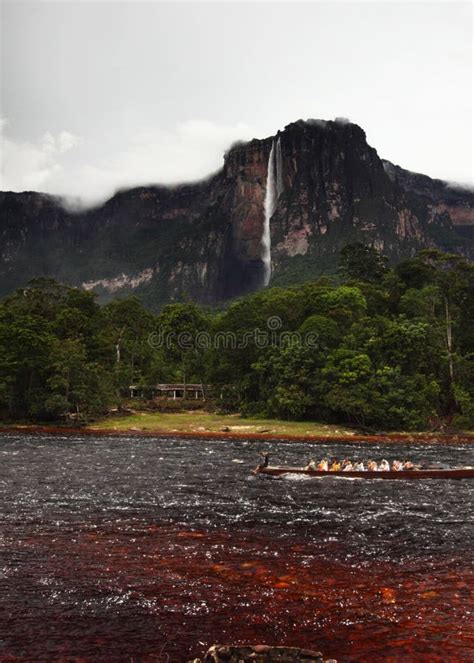 Angel Falls in Venezuela stock image. Image of cliff - 91809739