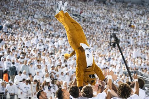 Penn State football: Best photos of the Nittany Lion mascot