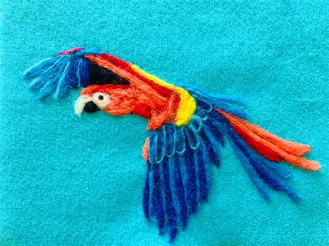 Scarlet Macaw by MichiNekomata on DeviantArt