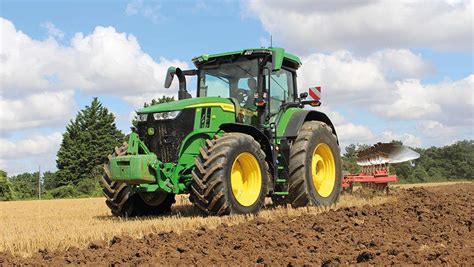 On test: John Deere 7R 350 tractor - Farmers Weekly