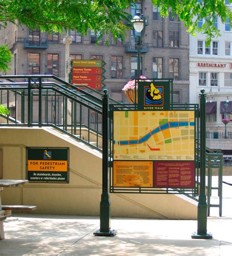 Downtown Milwaukee Riverwalk Wayfinding