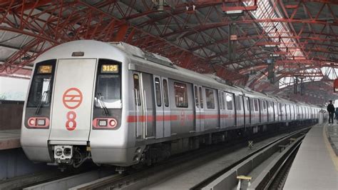 Republic Day 2023: Check Delhi Metro timings and how to reach Kartavya Path | Latest News India ...