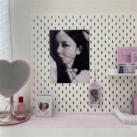 kpop desk makeover pink newjeans txt yeonjun minji hanni glossier croquette room makeover desk ...