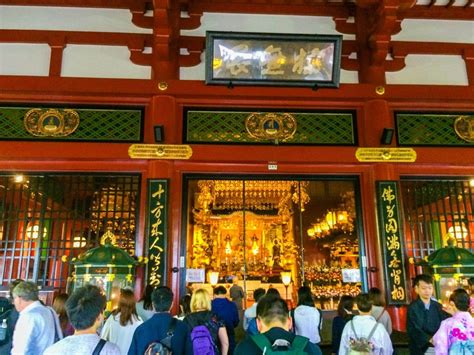 Ultimate Guide to Sensoji Temple in Asakusa, Tokyo Japan - The Creative Adventurer