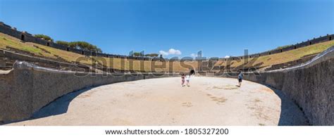 482 Amphitheatre Of Pompeii Stock Photos, Images & Photography | Shutterstock