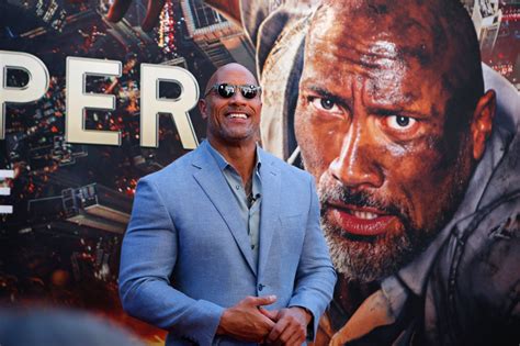 Dwayne Johnson Turns His Big Movie Premiere Into a Family Affair in ...