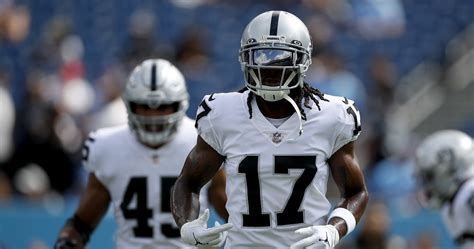 Davante Adams 'Frustrated and Angry' as Raiders Start 0-3 After Loss to Titans | News, Scores ...