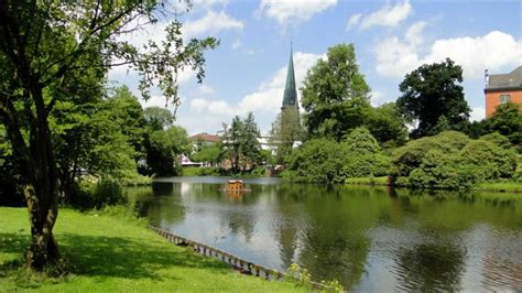 Germany: The Oldenburg Castle Garden (Schlossgarten) - YouTube