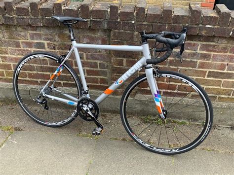 Cinelli Experience Road Bike - 56cm - brand new | in South East London, London | Gumtree