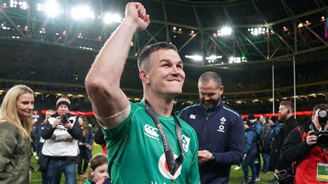 Ireland: Johnny Sexton confirms return date but concedes 'gutting' reality : PlanetRugby