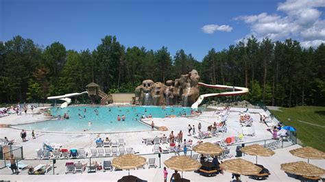 Moose Hillock Campground In New York Has Its Own Waterpark