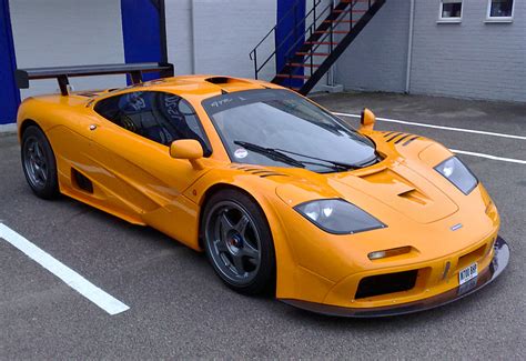 1995 McLaren F1 GTR - price and specifications