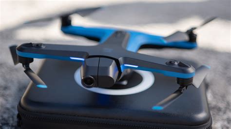 Skydio introduces all-new Skydio 2, first true DJI Mavic 2 Pro ...