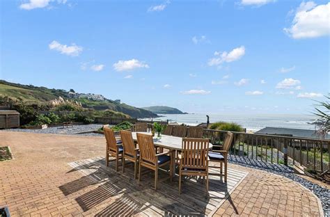 Luxury Holiday Cottages in Devon with Sea Views | Classic Cottages