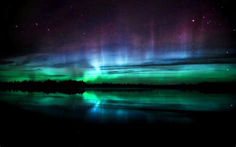 Aurora Borealis Wallpaper Widescreen - WallpaperSafari