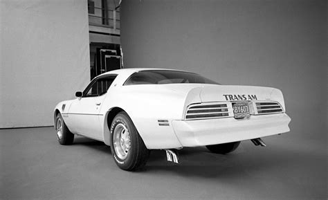 Pontiac Firebird 1977