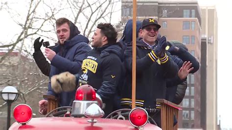 WATCH: Full parade for Michigan's win; Harbaugh calls it 'best parade ever'