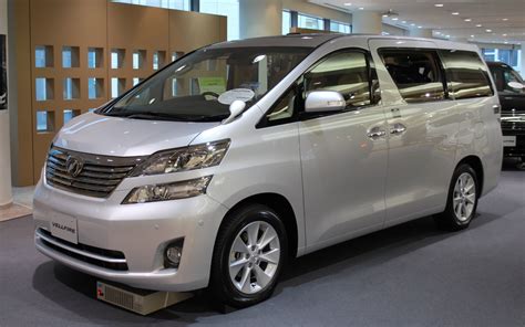 File:2008 Toyota Vellfire 01.jpg - Wikipedia