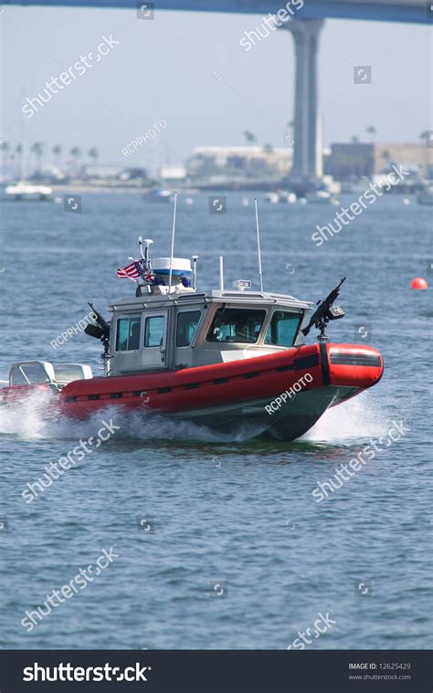 Coast Guard Gun Boat On Patrol Stock Photo 12625429 : Shutterstock