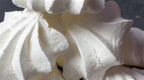 Mary Berry Meringue Recipe | British Chefs Table