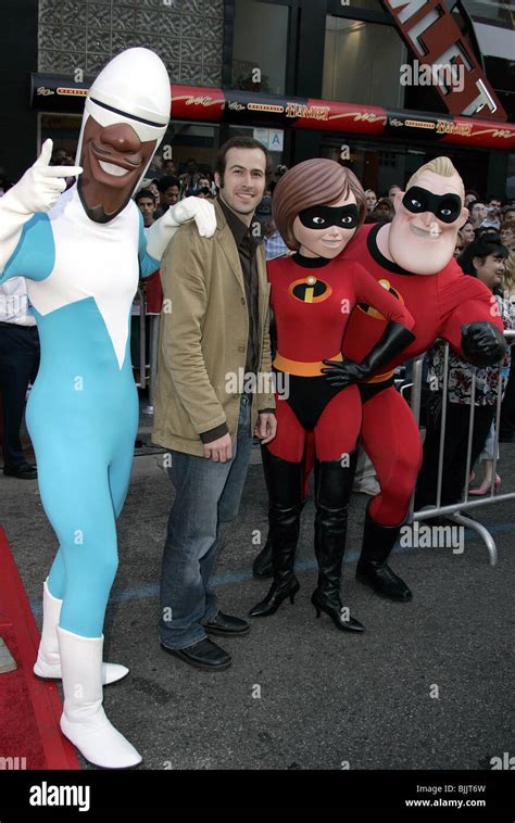 JASON LEE & THE INCREDIBLES THE INCREDIBLES WORLD PREMIER HOLLYWOOD LOS ANGELES USA 24 October ...