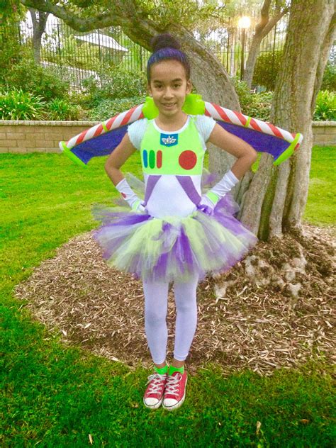 DIY Buzz Lightyear Costume. By far my biggest accomplishment, my little ...