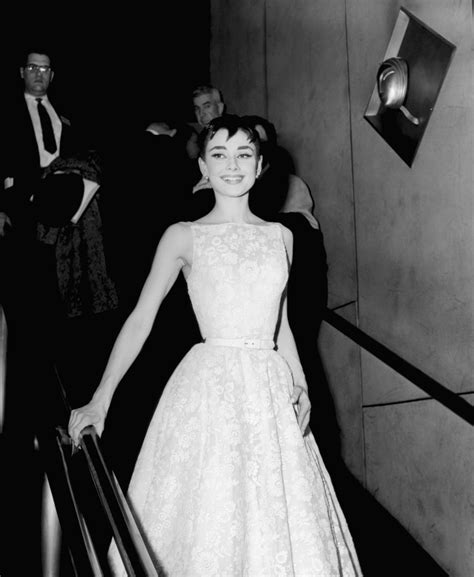 Audrey Hepburn Style: These Audrey Hepburn Style Moments Are Simply Timeless | Glamour