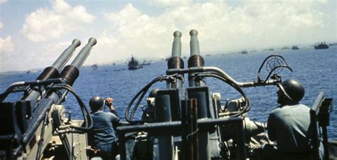 Rare WW2 Pacific Battle Footage Surfaces (VIDEO)