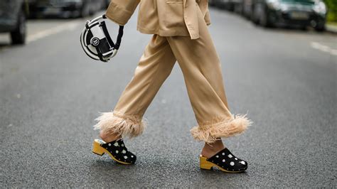 17 Best Clogs for Women to Shop in 2022 | Glamour