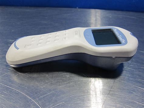 Precision Xceed Pro Glucose Analyzer Auction