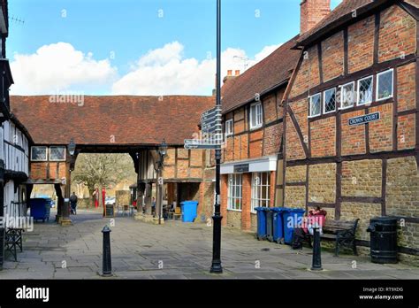 Godalming town centre hi-res stock photography and images - Alamy