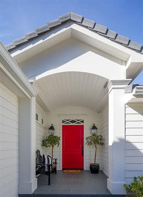 Emma Stone Lists Charming Beverly Hills Cottage for $3.8 Million - Galerie