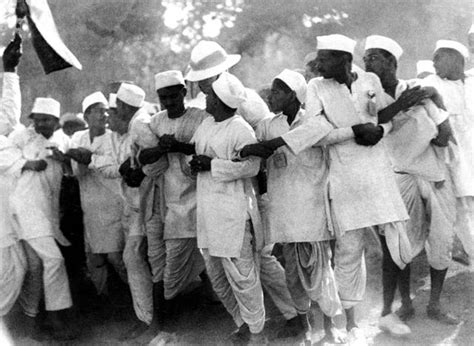 50 Iconic Photos That Capture India’s Struggle For Freedom - ScoopWhoop