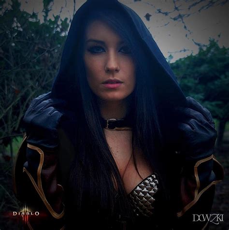 Diablo 3 Demon Hunter Cosplay by Beaupeep101 on DeviantArt