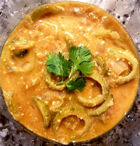 Bitter Gourd Masala Curry/Kakarakaya Pulusu | Masala curry, Bitter ...