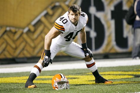 Former Browns RB Peyton Hillis was Airlifted to Hospital Following the ...