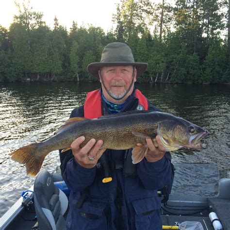 Fishing Resorts Minnesota-River Point Resort-Ely Minnesota