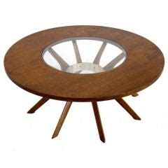Splay Leg Mid Century Modern Round Walnut Coffee Table at 1stDibs