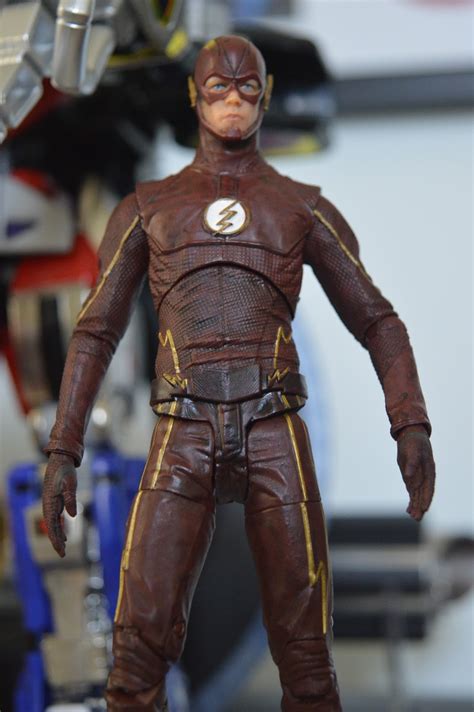 toyLORDZ: DC Collectibles Flash TV show figure - Season 2 modification